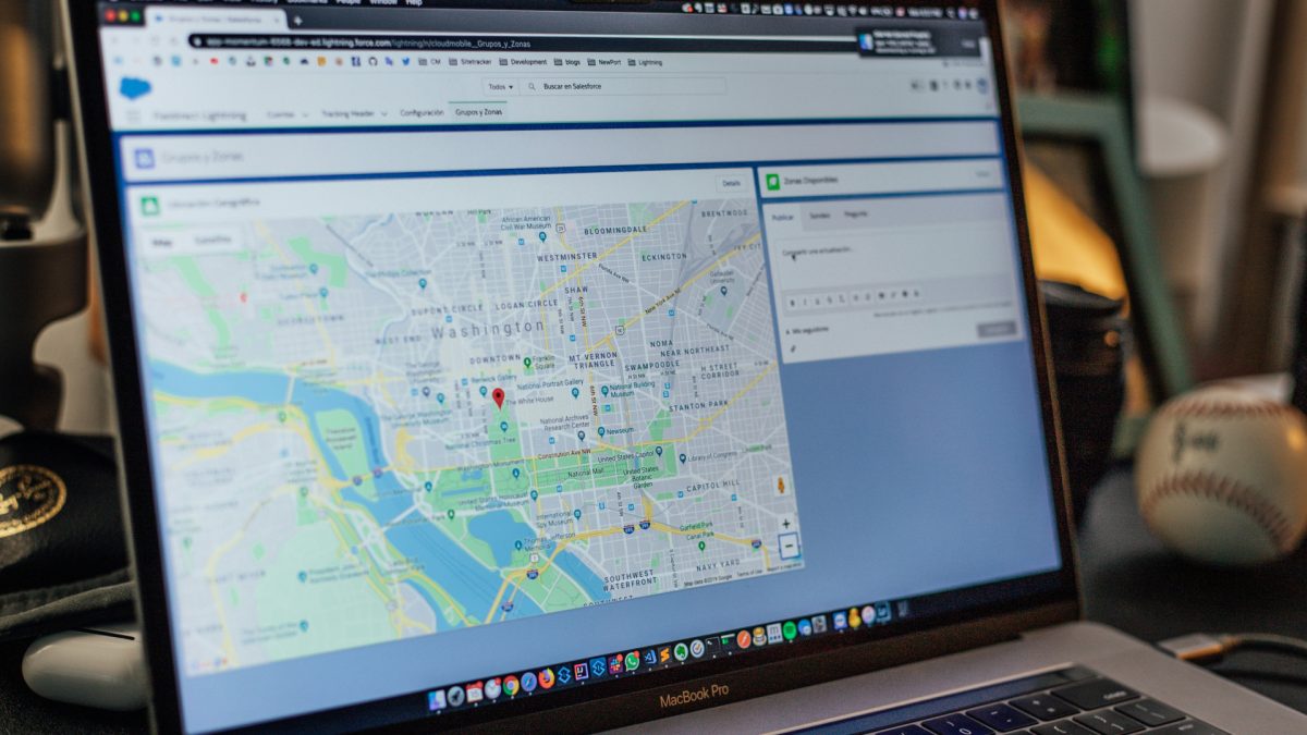 Optimisez votre flotte de véhicules grâce au GPS
